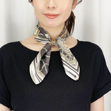 日本製 横浜シルクKINUWAループストール サテンストライプ タイマリーナ柄